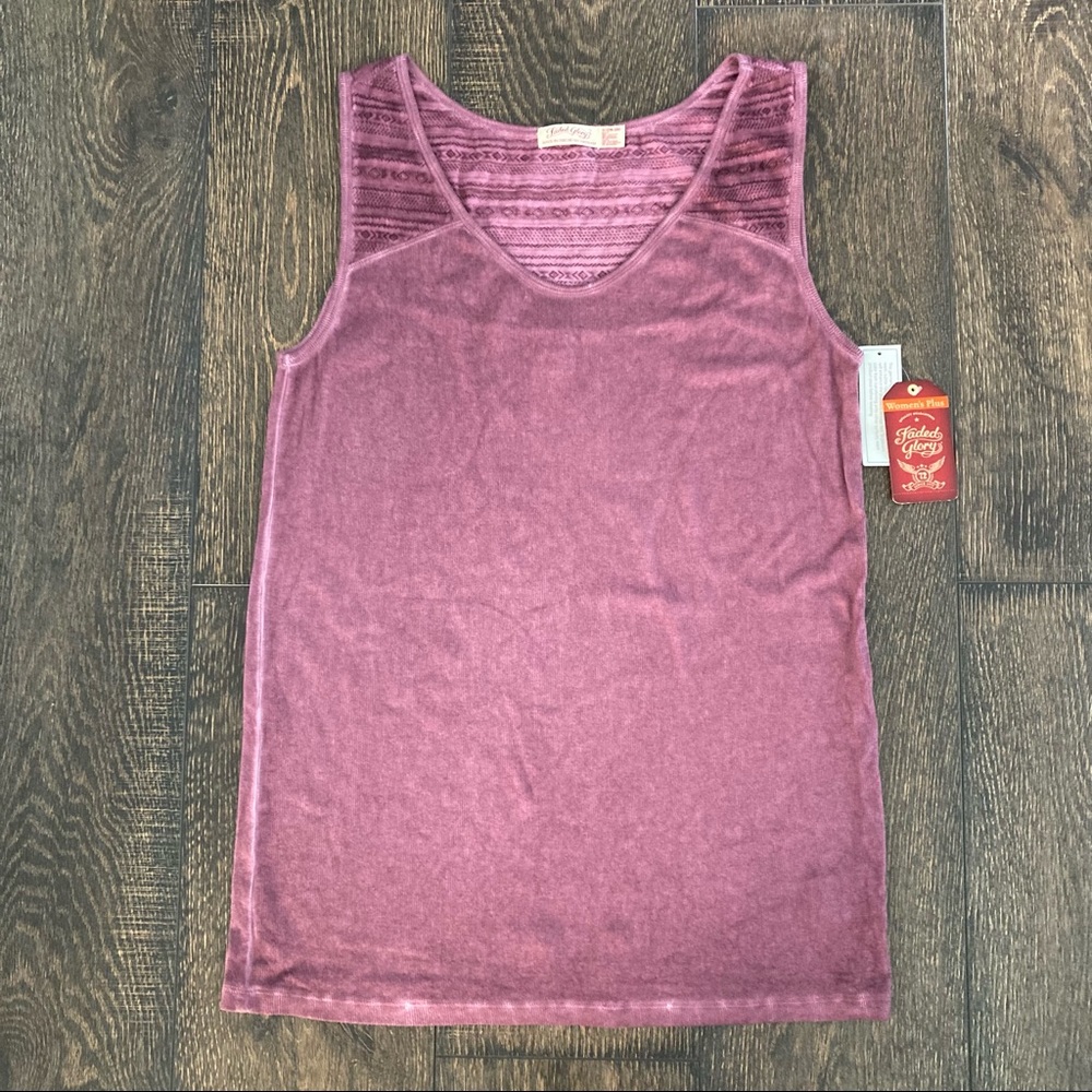 NWT! Women’s Ribbed Tank